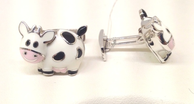 CFCW1BKWA WG CUFFLINKS BLACK/WHITE COW W/ DIAM BAIL