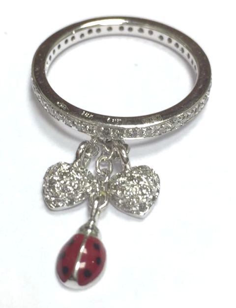 HR100 18K PAVE BAND W/2 DANGLING DIA PAVE HEARTS & RED ENAMEL LADYBAG