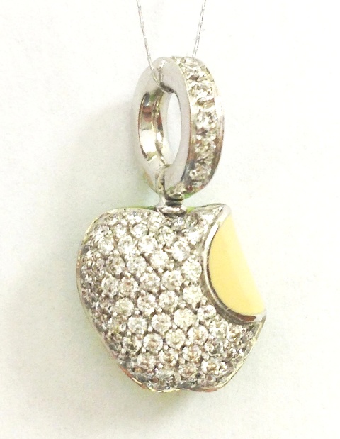 AP500A 18K W/G PAVE APPLE GREEN ENAMEL 0.70