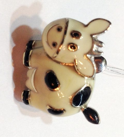 LPCW1BKA WG BLACK/WHITE COW LAPEL PIN