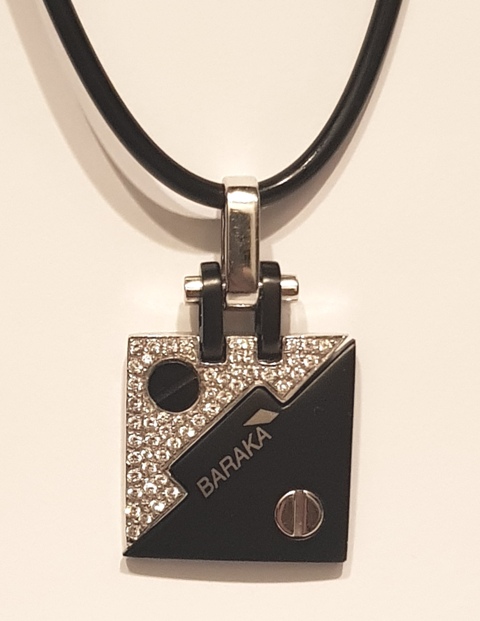 GC21220 B052G W 60.00 (Pendant 3.7*2.3 cm)