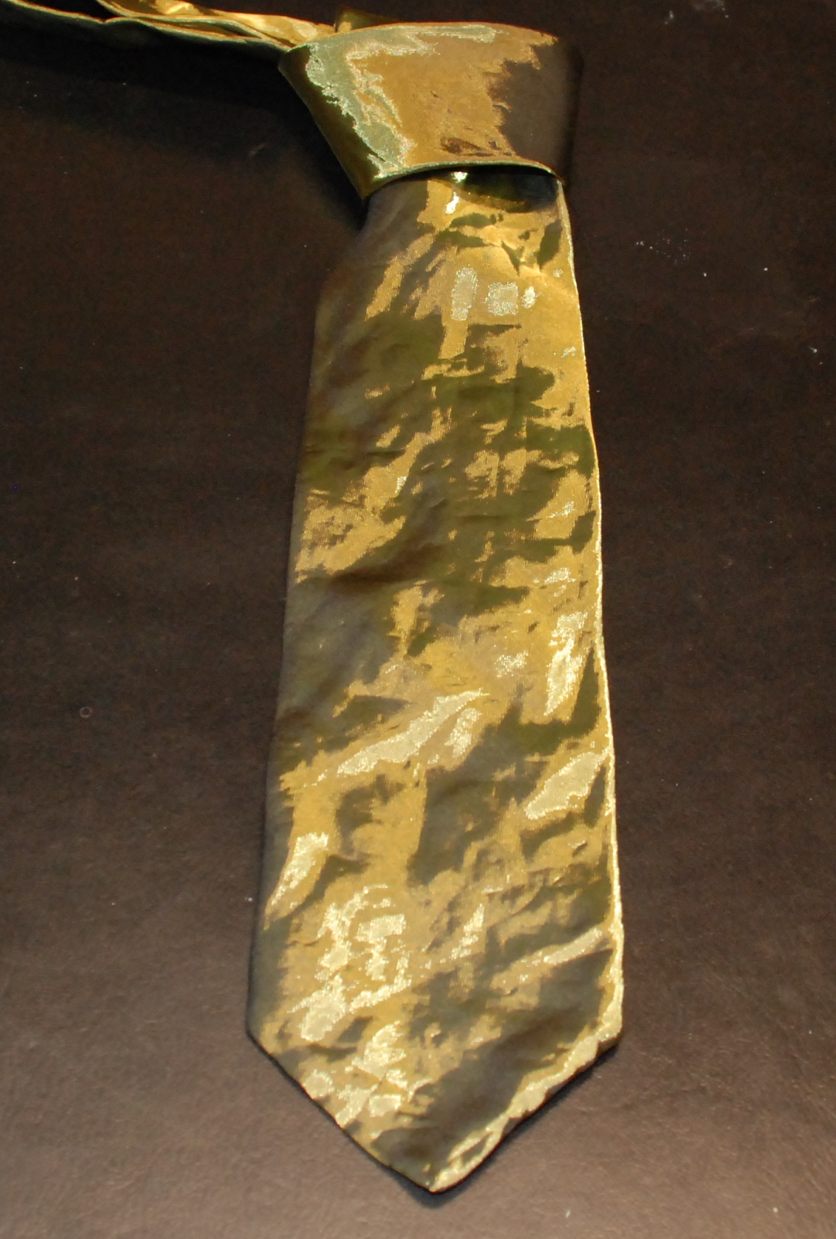 AFACCRA1V1 CRAVATTA ARG/SETA IN TESSUTO PESANTE