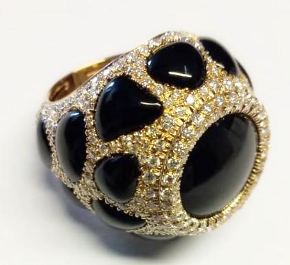 29961X "Enchante" Ring in onyx and white diamonds