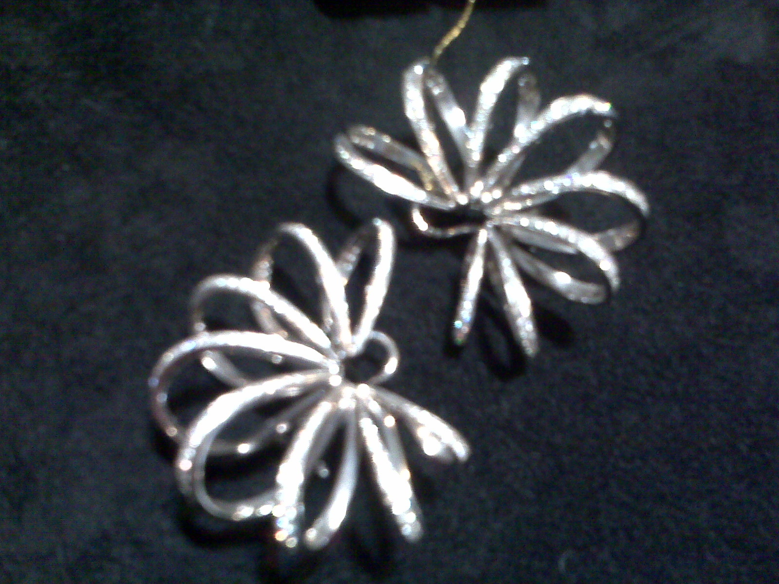 EA18018 EARCLIPS WG DIAMONDS