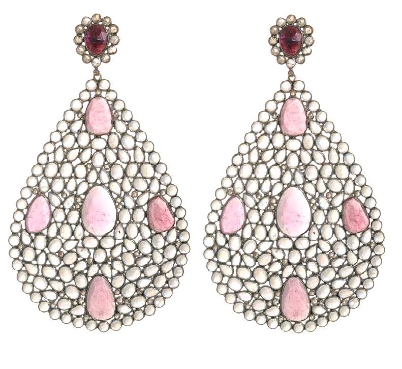 AQER4 Earrings Big Drops with Ruby
