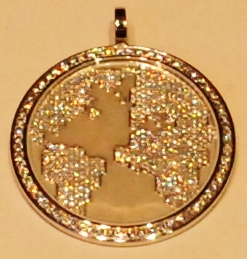 90710357 Mid Size W/G World Is Yours Pendant,1.08ct Pave Set Dia Bezel,1.78 Pave Dia Continents