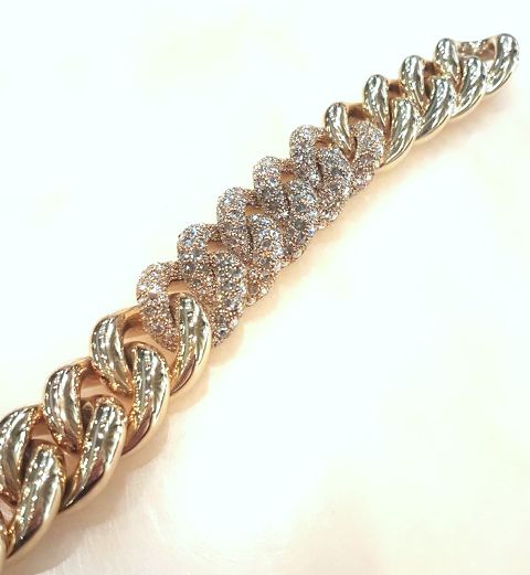 PU3692 BRACCIALE Y/Gold 18k and Diamonds 18.09CT