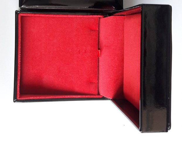 FANI  NY nay by Коробка (подвеска,серьги) 9*10*6