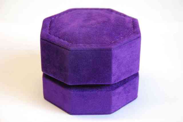 ITALY OTRADA  Коробка ring фиолетовая низкая