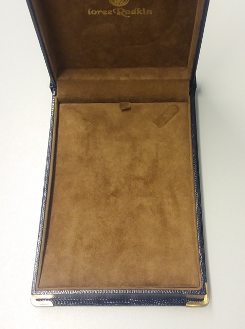 LOREE RODKIN Коробка синяя ящерица (колье)  16*11,5*3,5